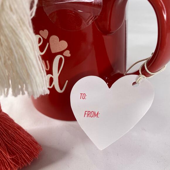 Red Love Mug & Keychain Gift Set - Love Is All You Need Valentines Day Gift NEW - Picture 4 of 8